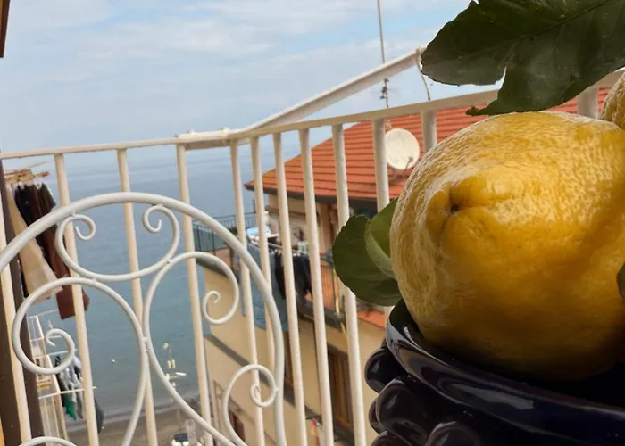 アパート Gulf View ソレント